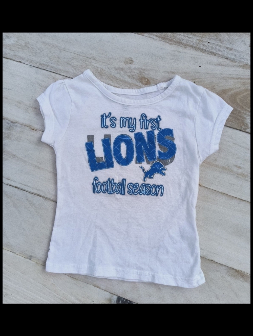 Lions NFL Team Apparel Girls Toddler My First Football Season Graphic T-shirt 2T